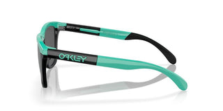 Oakley FROGSKINS RANGE OO 9284 men Blue Squared Sunglasses