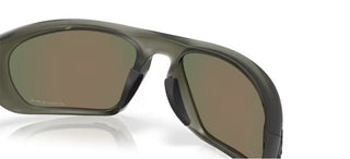 Oakley LATERALIS 0OO9431 men Green Rectangle Sunglasses