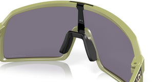 Oakley OO SUTRO S 9462 men Green Shield Sunglasses